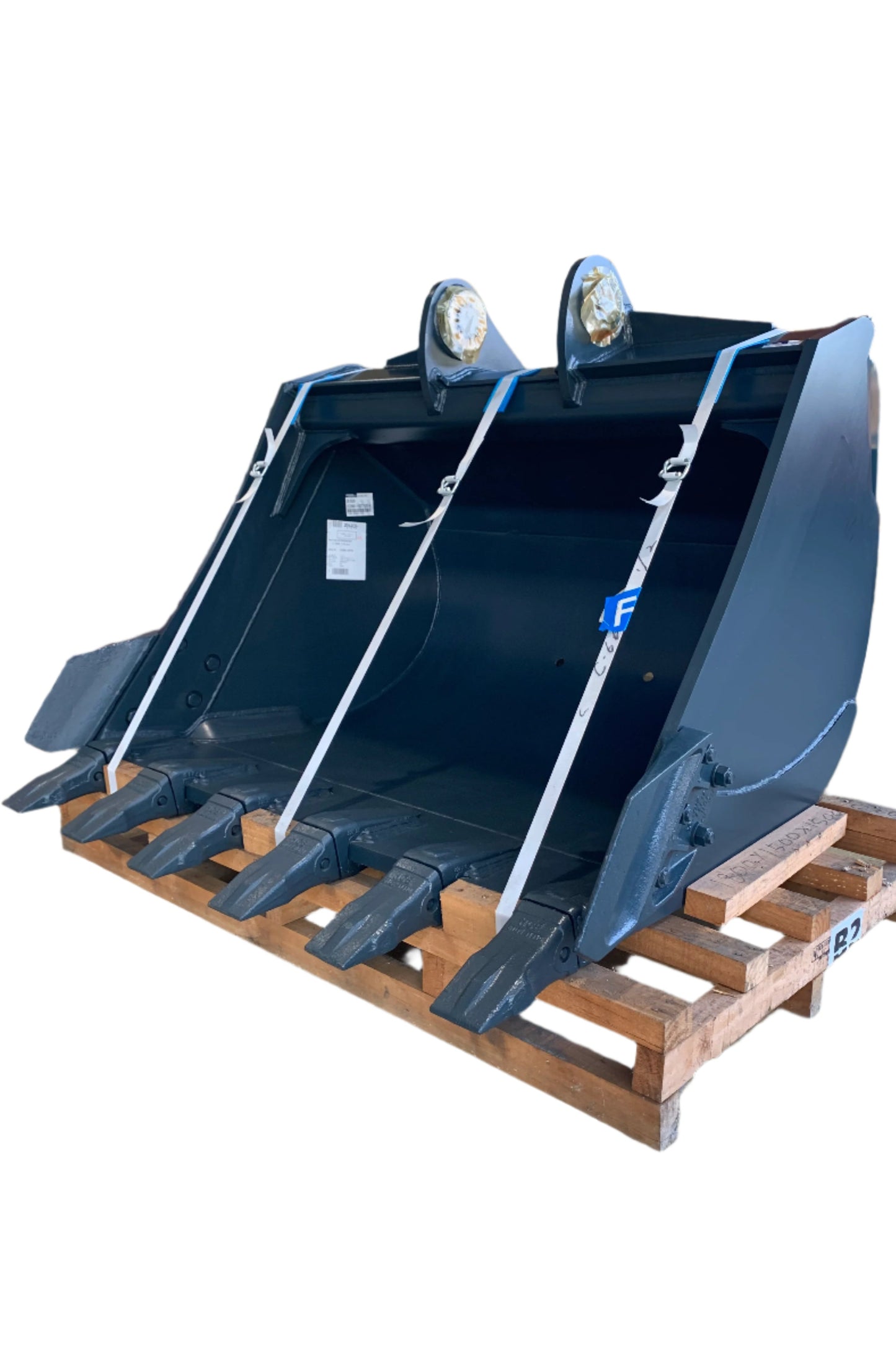Balde para excavadora de 20 Ton. No. parte: 61Q6-35003