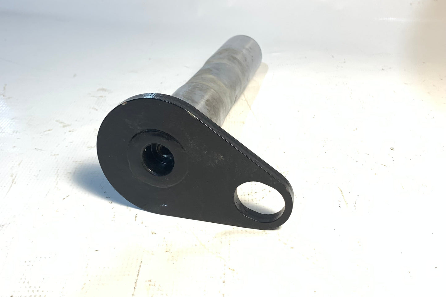 1114063 PIN ASSEMBLY