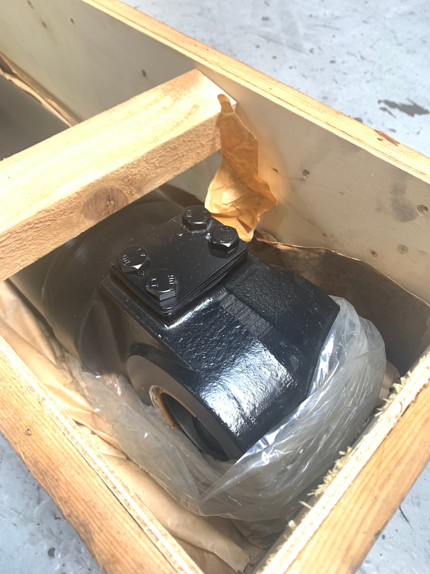 333/J5022 HYDRAULIC CYLINDER