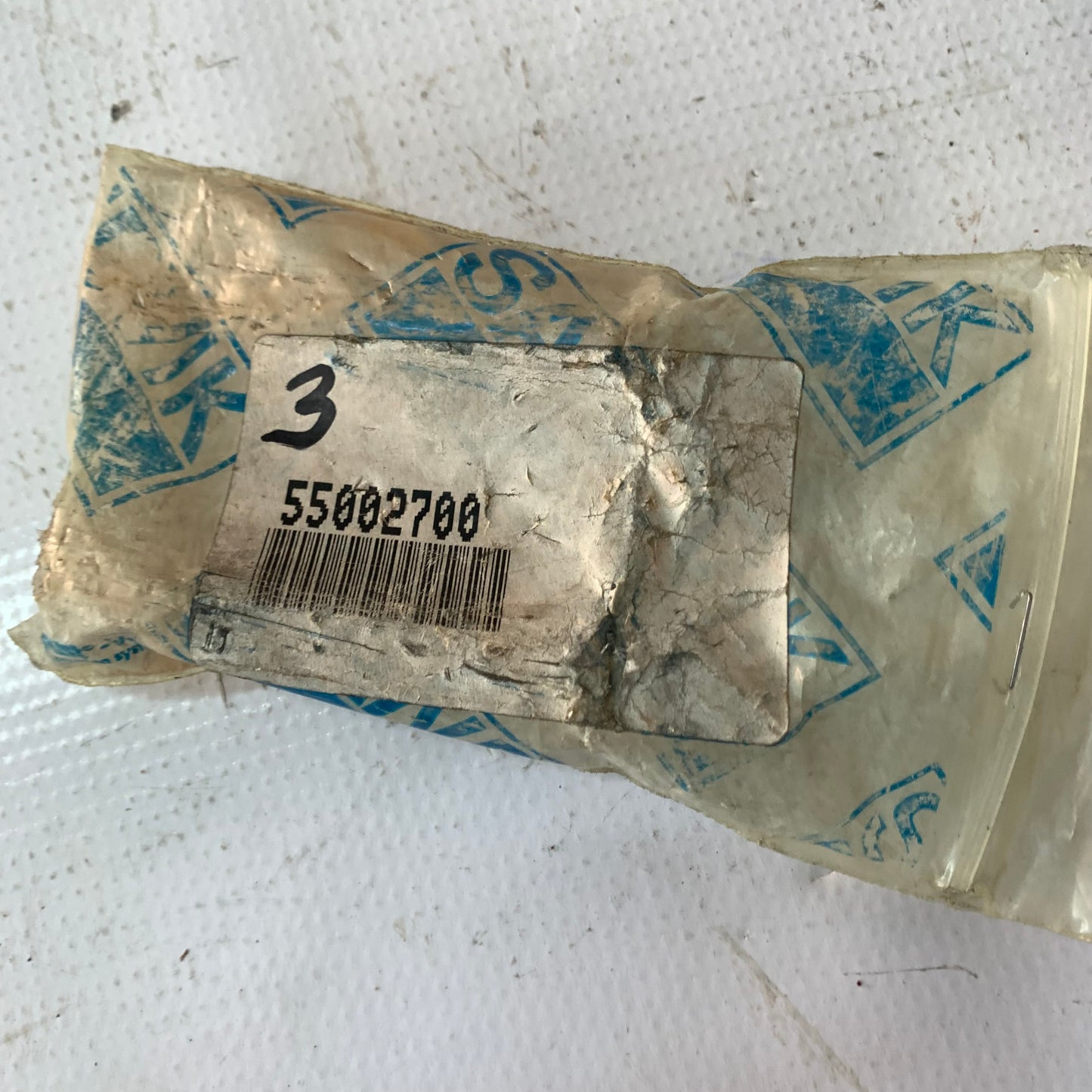 55002700