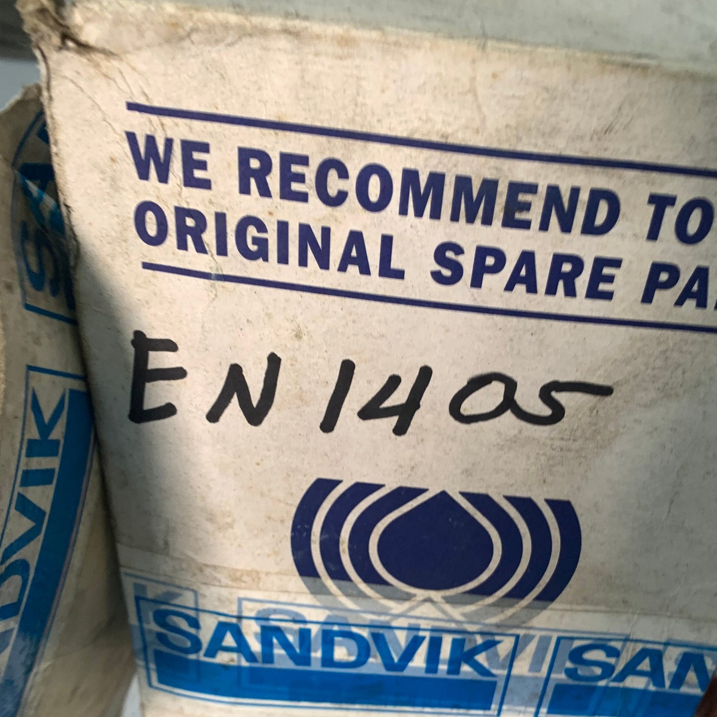 EN1405