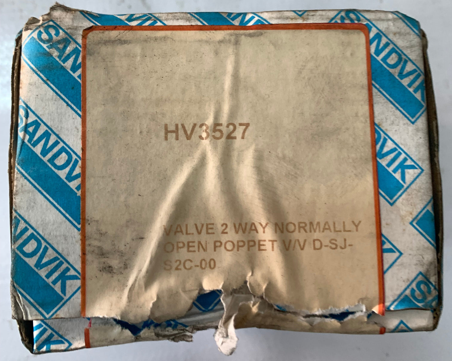 HV3527