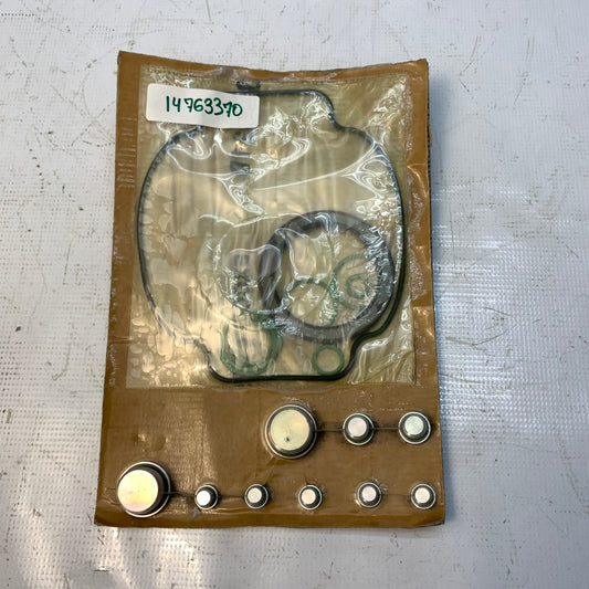 14763370